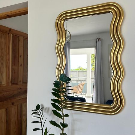 Logement Palmier Сент-Роуз Екстериор снимка