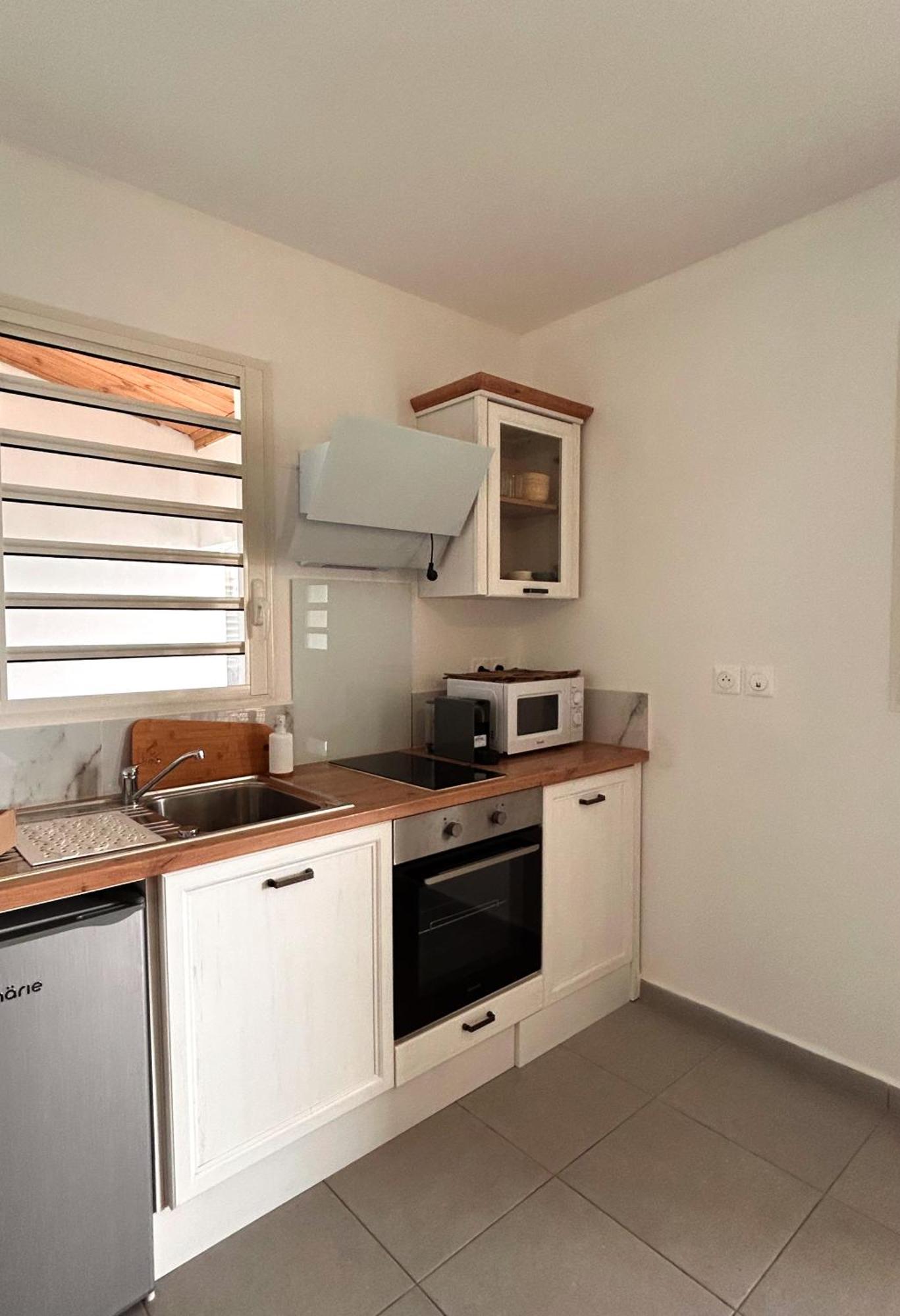 Logement Palmier Сент-Роуз Екстериор снимка