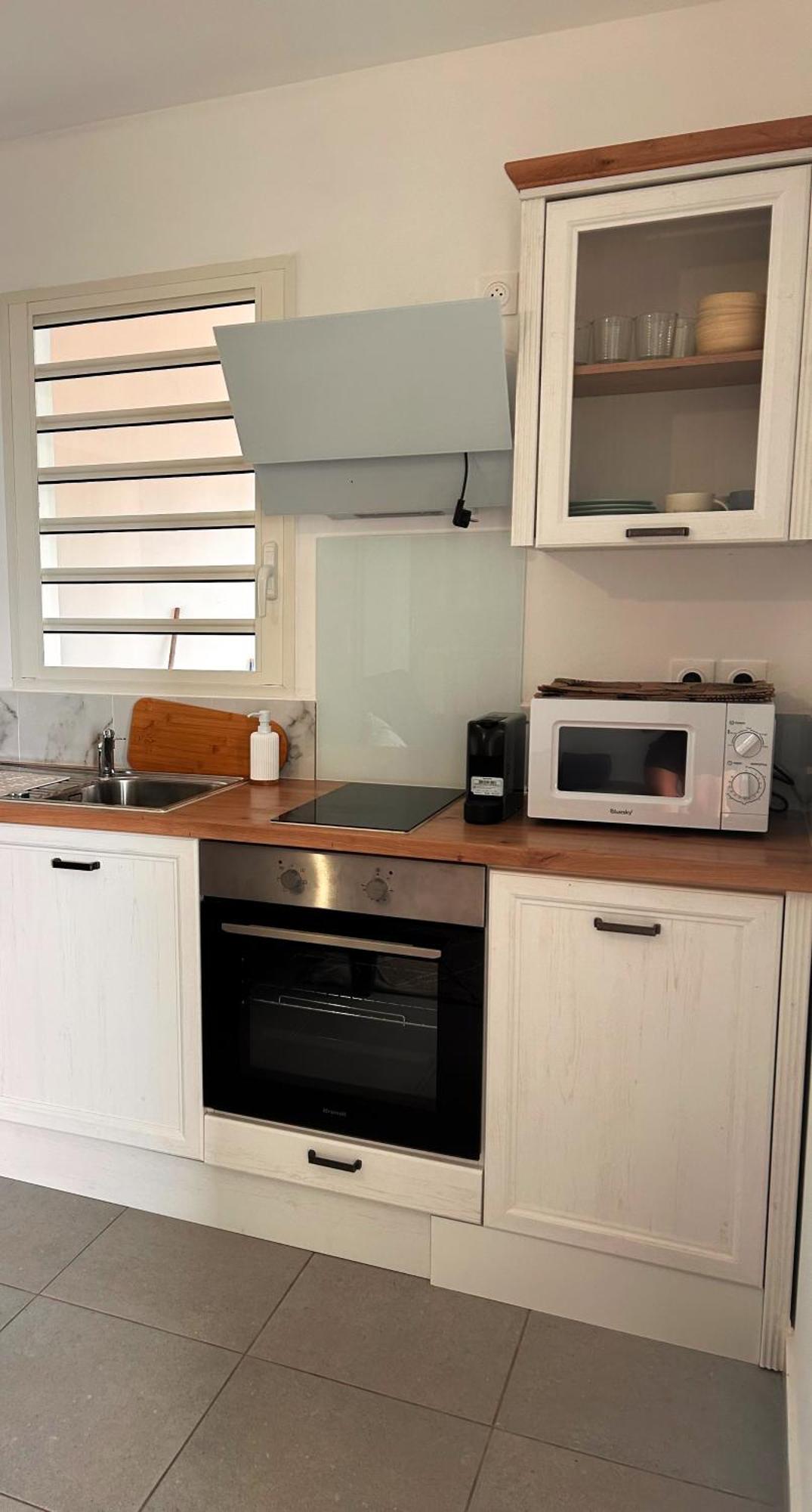 Logement Palmier Сент-Роуз Екстериор снимка
